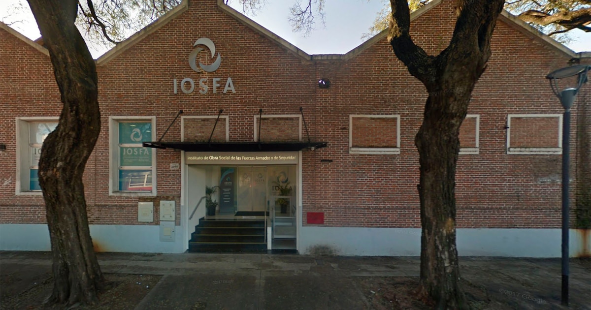 Desacuerdos entre el Foro de Generales Retirados y el Ministerio de Defensa por la gestión de la obra social de los militares