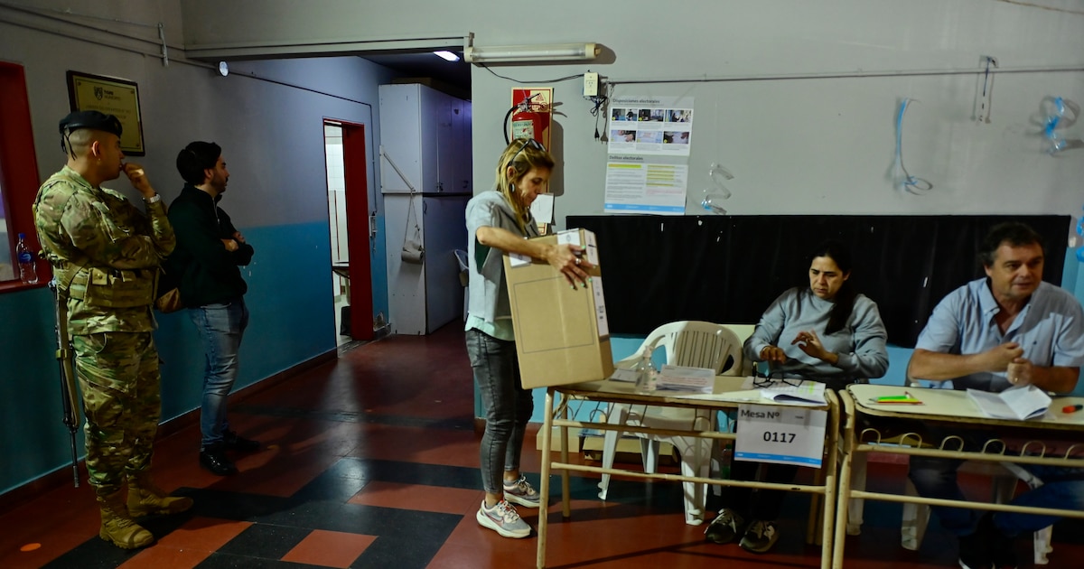 Requisitos y exenciones para renunciar a ser autoridad de mesa en las Elecciones CABA 2025