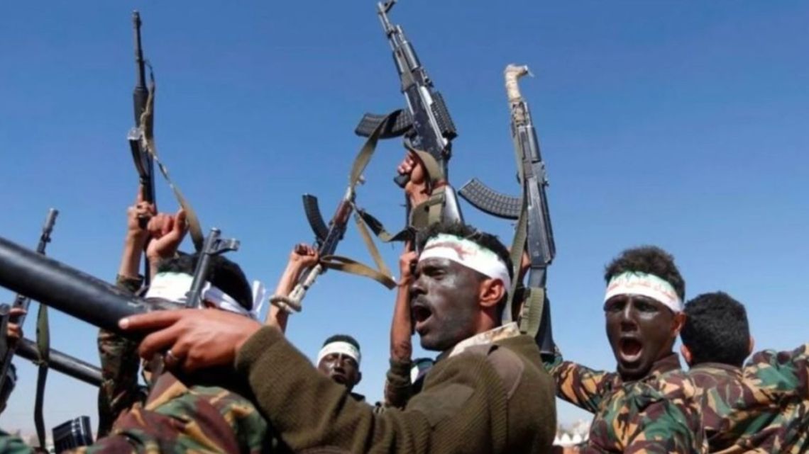 Alberto Ruskolekier analiza el vínculo entre los hutíes e Irán y su aversión hacia Occidente