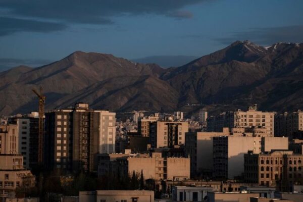 Funcionarios de EE.UU. advierten sobre posible ataque de Israel a Irán