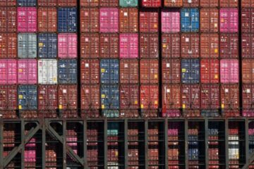 La agenda económica de Trump enfrenta un nuevo caos tras los aranceles