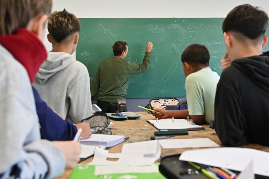 Alerta estudiantes: adelantan las vacaciones de invierno 2025