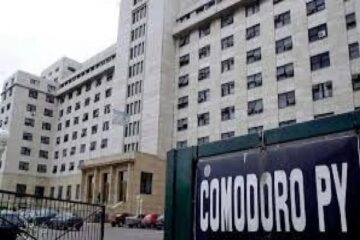 Juez Federal en Paraná utiliza un vehículo secuestrado para su uso personal