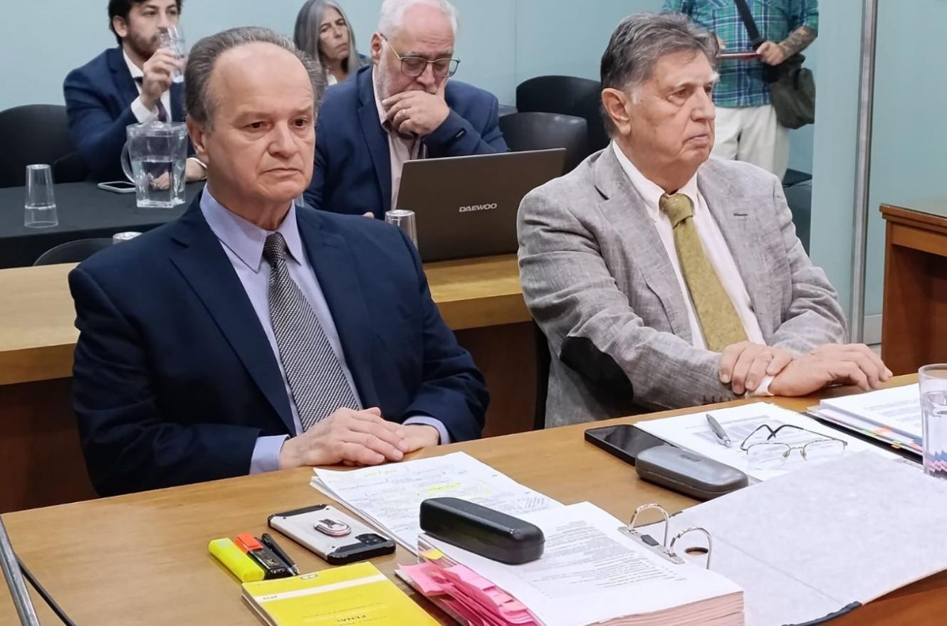 Causa Contratos: De Breuil asistió a la audiencia sin hacer declaraciones