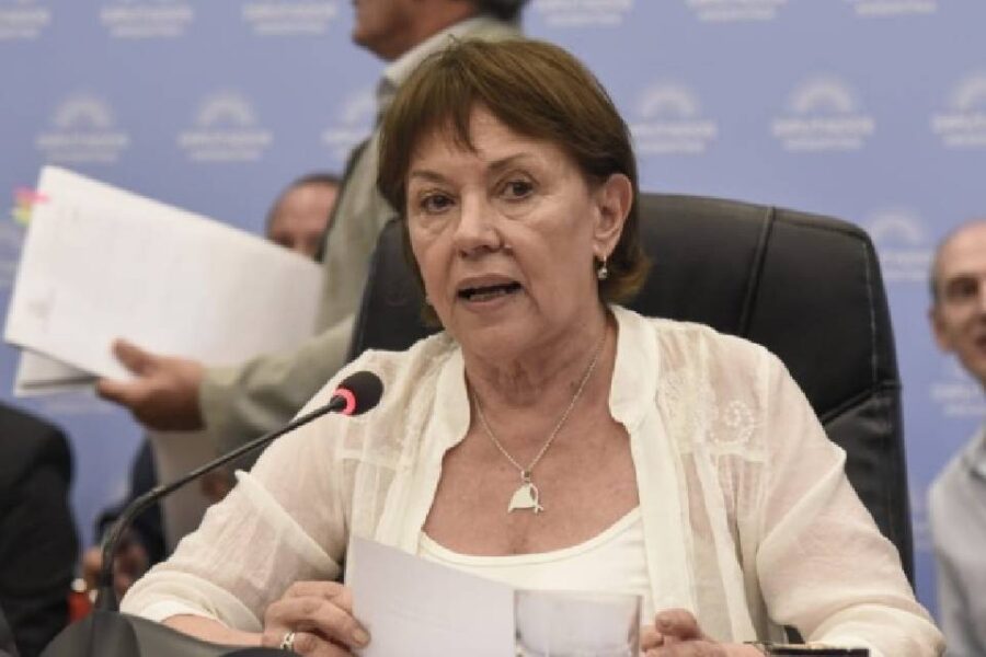 Agencia Administradora de Bienes del Inmuebles de la Provincia de Entre Ríos ¿Frigerio de los dos lados del mostrador?