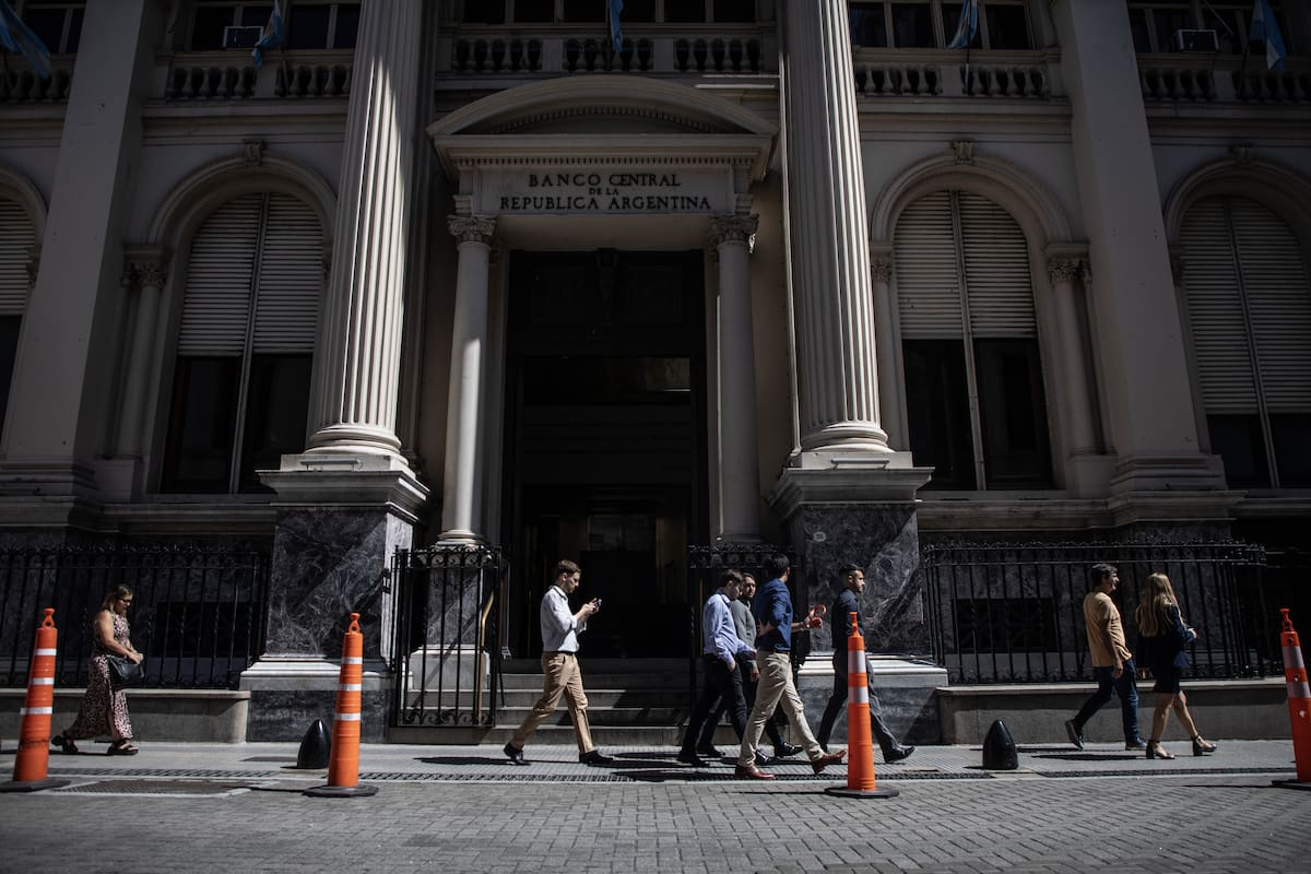 Exportaciones agrícolas afectadas por derechos de exportación y su impacto en el tipo de cambio efectivo