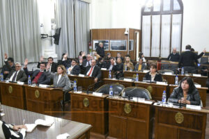 El Senado entrerriano aprobó la disolución del IOSPER y la creación de OSER