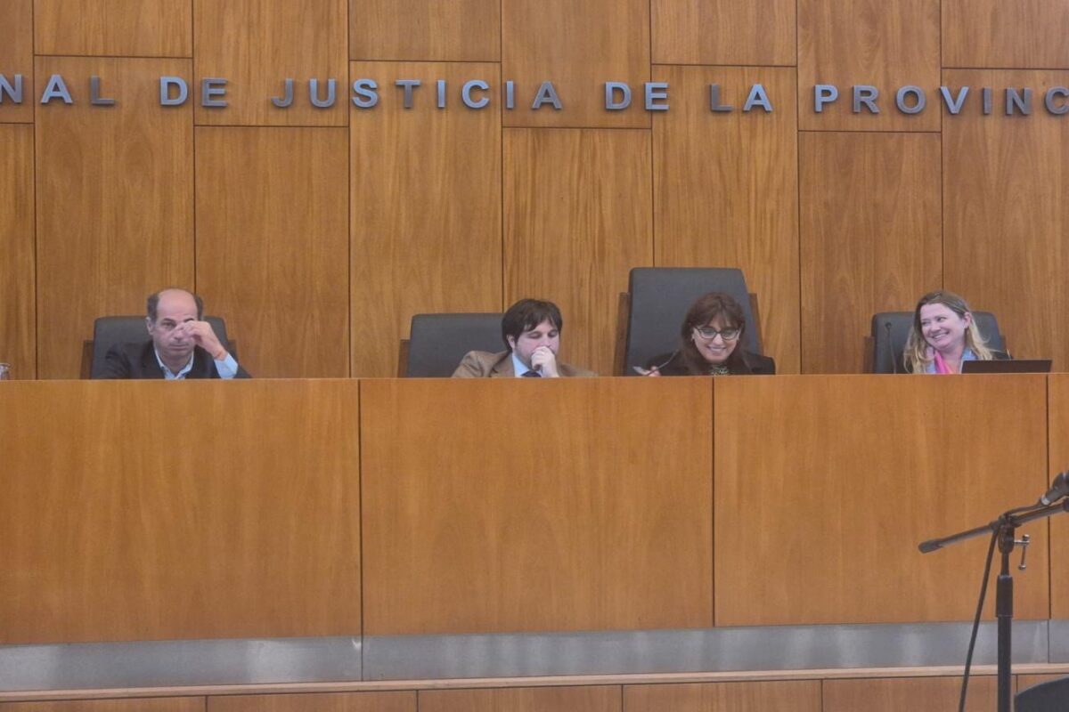 Testimonios claves hoy en el juicio contra Etienot ante el Jurado de Enjuiciamiento
