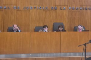 Testimonios claves hoy en el juicio contra Etienot ante el Jurado de Enjuiciamiento