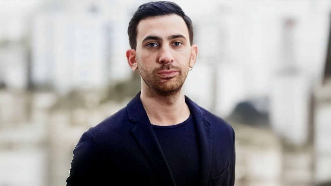 Autor de Las fuerzas del cielo advierte sobre la influencia esotérica en Milei y sus temores de un impacto maligno