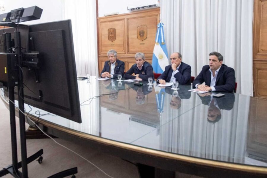 Dólares en el colchón: la Provincia de Córdoba adherirá al plan de Milei