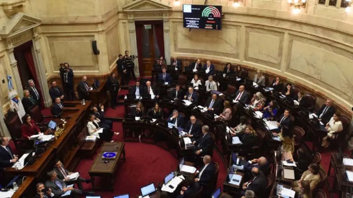 Errores en Ficha Limpia permiten que condenados por narcotráfico sean candidatos