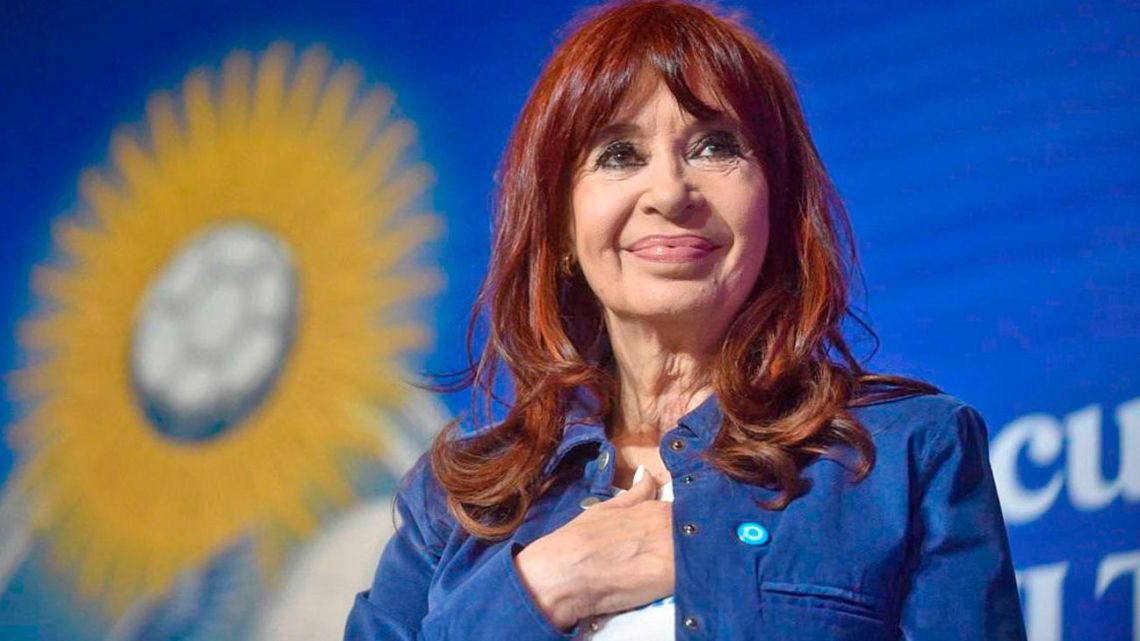 Cristina Kirchner se postula como diputada en la Tercera Sección Electoral, bastión del peronismo en la provincia.