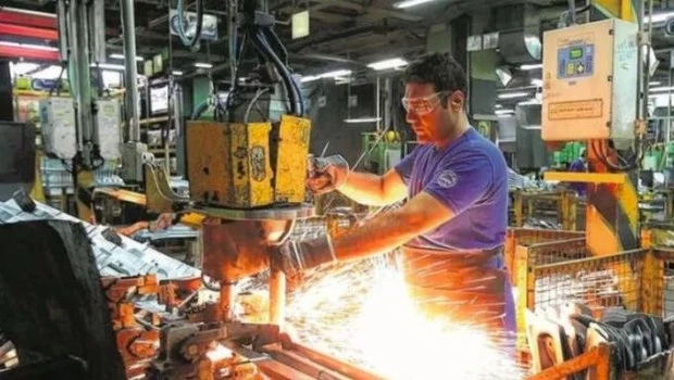 La industria metalúrgica sigue sin repuntar