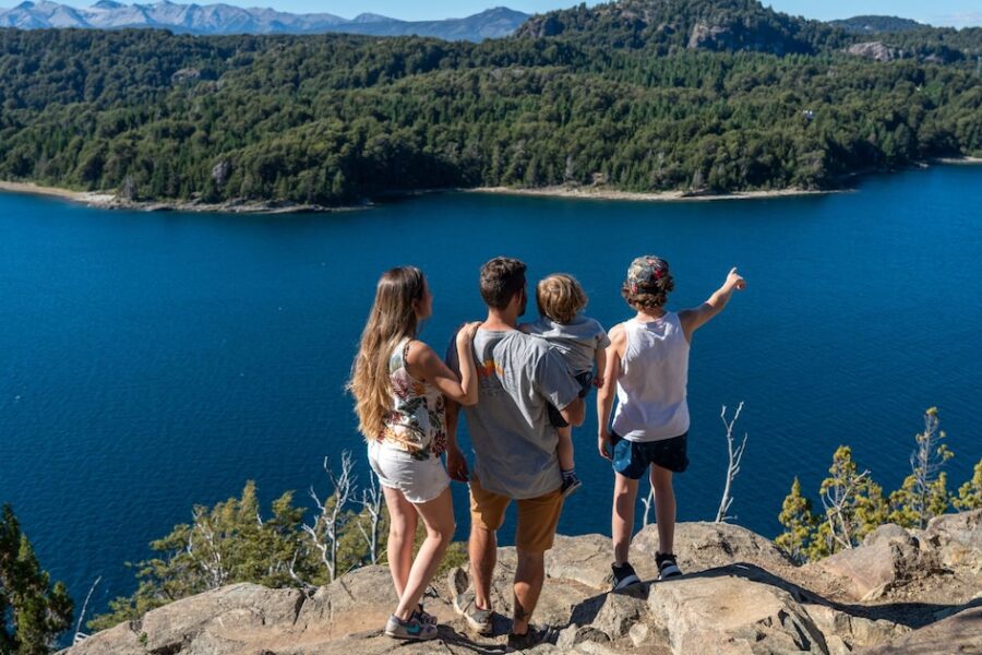 Gobierno establece bases del Sistema Argentino de Calidad Turística para mejorar el sector y promover el país como destino