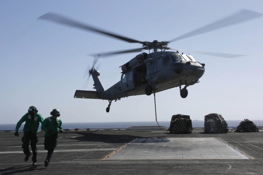 Irán intensifica preparativos para atacar bases de EE.UU. según informes recientes