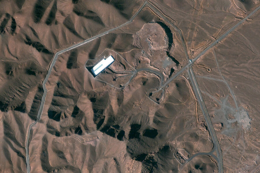 Trump informa sobre el ATAQUE de EE.UU. a tres instalaciones NUCLEARES en Irán.