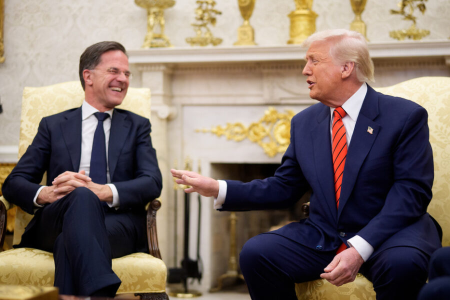 Trump revela un mensaje privado del jefe de la OTAN y causa revuelo en la política internacional