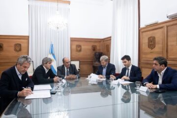 El Gobierno se entusiasma con sumar el apoyo de casi todas las provincias al plan para usar los “dólares del colchón”