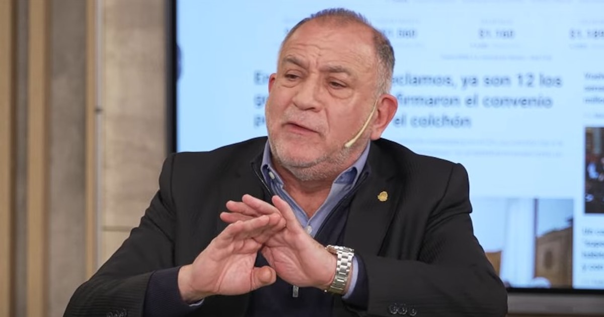 Luis Juez critica a Macri: “Escribió Primer Tiempo pero se quedó en el vestuario” y destaca la empatía de Milei en la campaña.