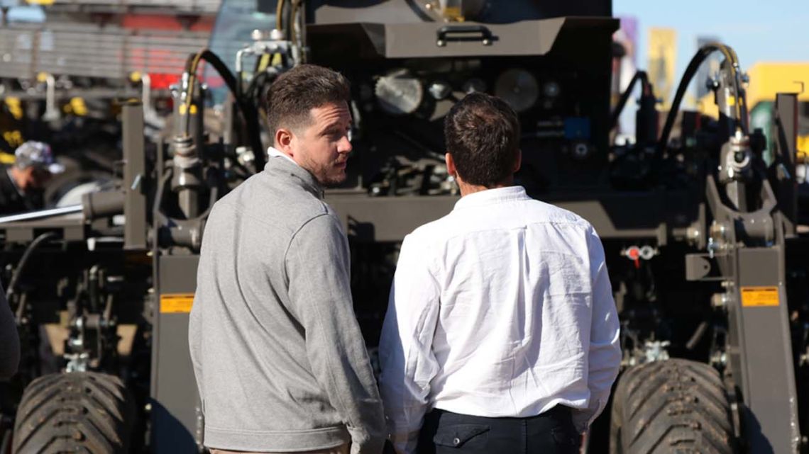 El campo a pura inversión, récord de créditos en Agroactiva para maquinaria agrícola