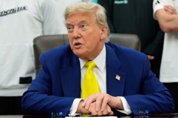 Trump intenta evitar una escalada en el conflicto mientras toma decisiones sobre Irán