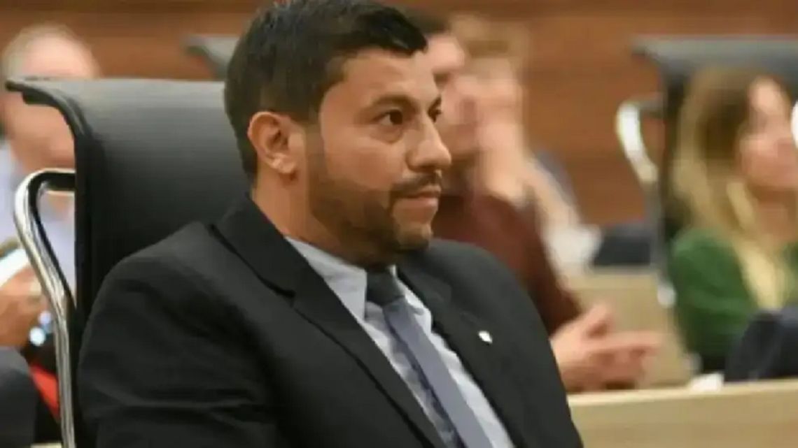 Gabriel Chumpitaz advierte sobre el kirchnerismo y su intento de desestabilizar la política del Gobierno