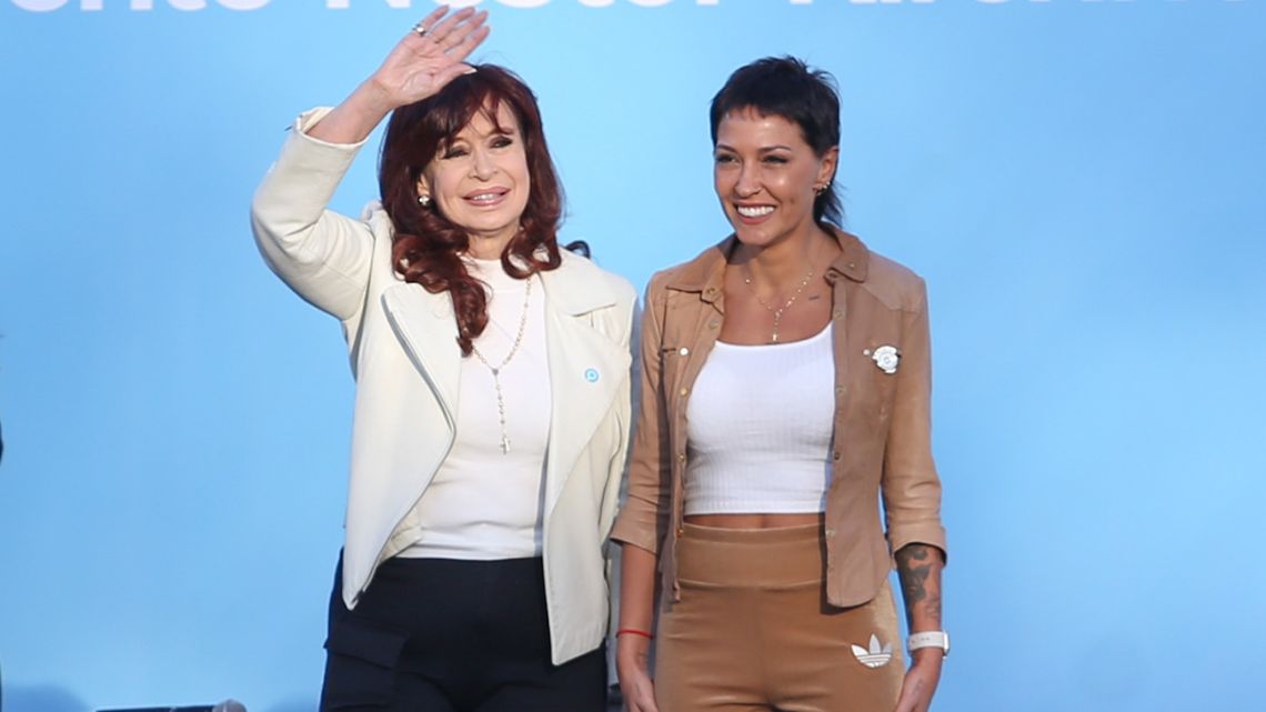 Mayra Mendoza advierte que Cristina Kirchner no tendrá la oportunidad de saludar desde el balcón