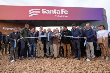 Pullaro respalda al campo con una estrategia sólida para impulsar el sector agrícola en la región