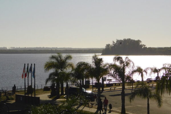 El gobierno responde las críticas de la Cámara de Turismo