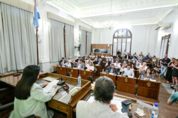 Senadores JxER apoyan a Frigerio tras congelar los sueldos de los funcionarios