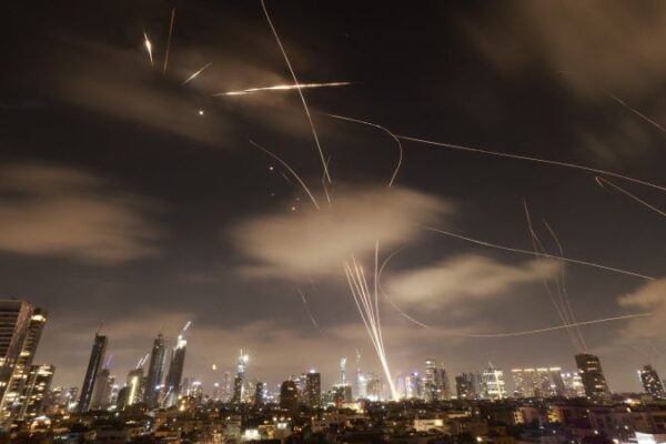 Netanyahu destaca la significativa ayuda de EE.UU. en el conflicto actual con Irán