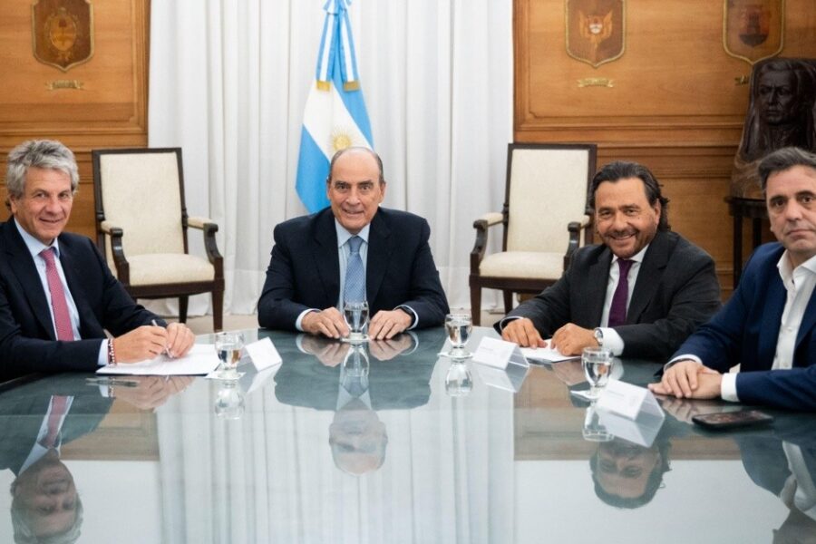 “Dólares colchón”: Antes del envío del proyecto de Milei al Congreso, gobernadores pasaron por Casa Rosada