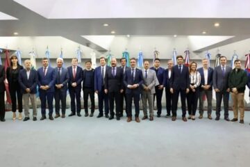 Cumbre de 22 gobernadores por reclamos de obra pública y coparticipación