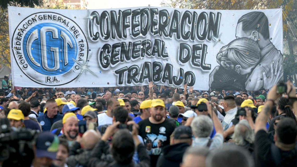 La CGT se planta y rechaza la reforma laboral que califica de “regresiva” y renueva autoridades
