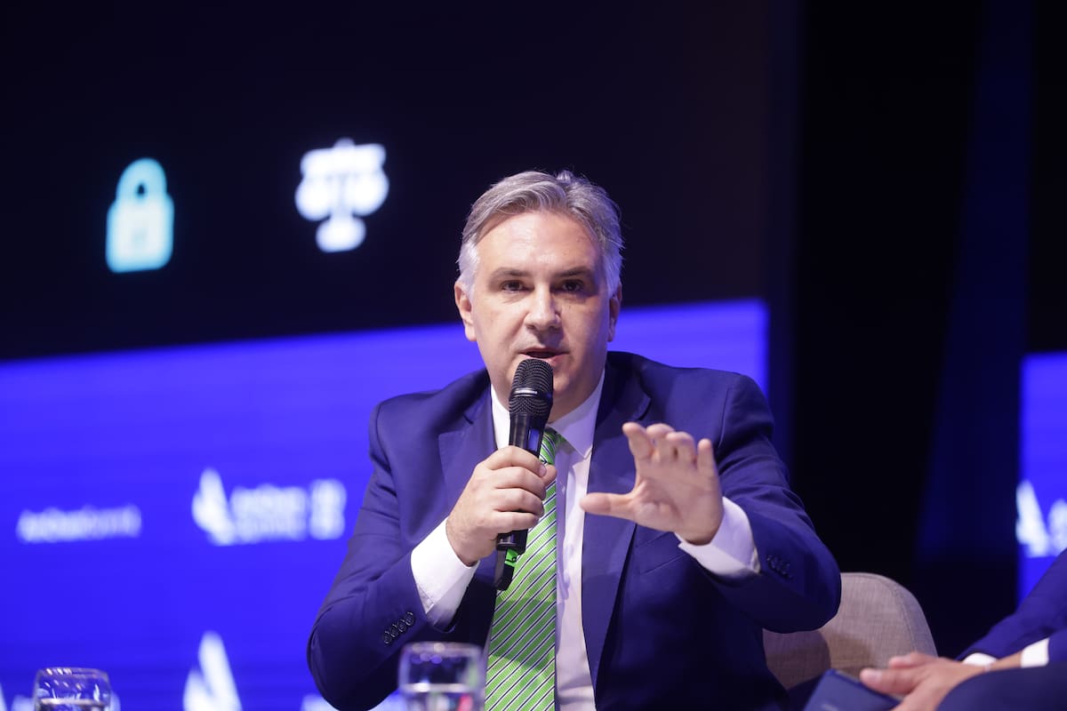 Gobernador de Córdoba rechaza reforma del INTA; se aguarda pronunciamiento de Milei tras su regreso de viaje