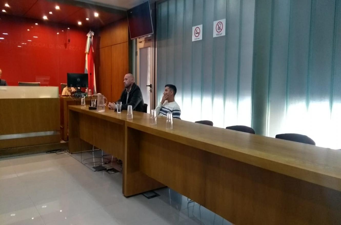 Condena por contratos truchos: prisión condicional para gestor y cobrador de cheques implicados en fraude