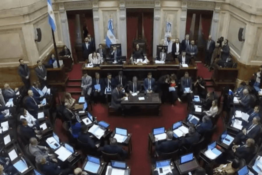 Cambia el sueldo de los senadores: cuánto cobran en junio 2025