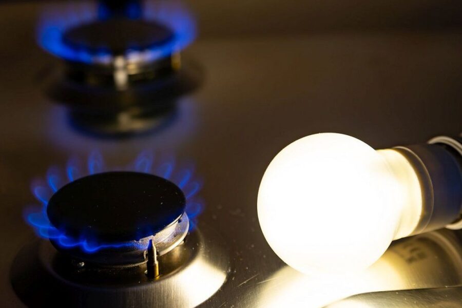 Oficializan el aumento de la luz de junio y la aplicación de un nuevo recargo para el gas