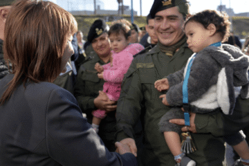 Patricia Bullrich al entregar viviendas para miembros de las Fuerzas de Seguridad: “Es una devolución de los ciudadanos para cuidar a quienes nos cuidan”