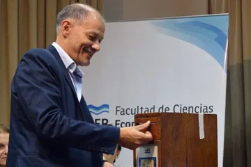 Sabella en modo candidato