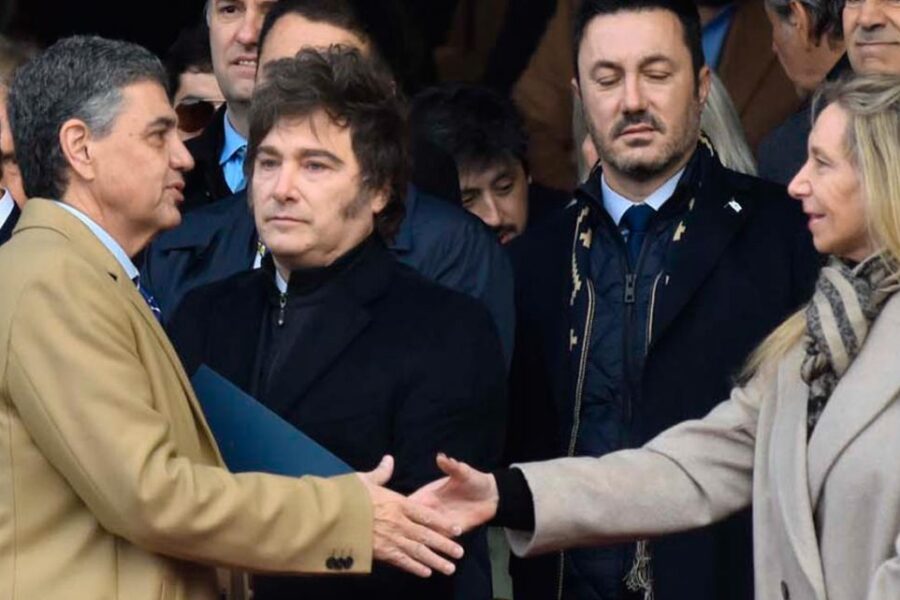 Milei y el campo, entre promesas incumplidas y ovaciones anti-K