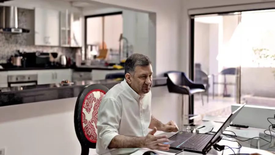 Kueider afirma que pagará por irregularidades, pero no por acciones que no cometió