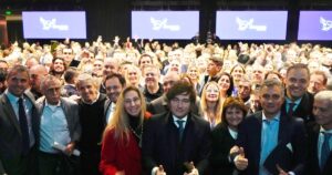 Las nuevas alianzas de La Libertad Avanza: qué provincias están más cerca de un acuerdo y cuál es el “anuncio inminente”