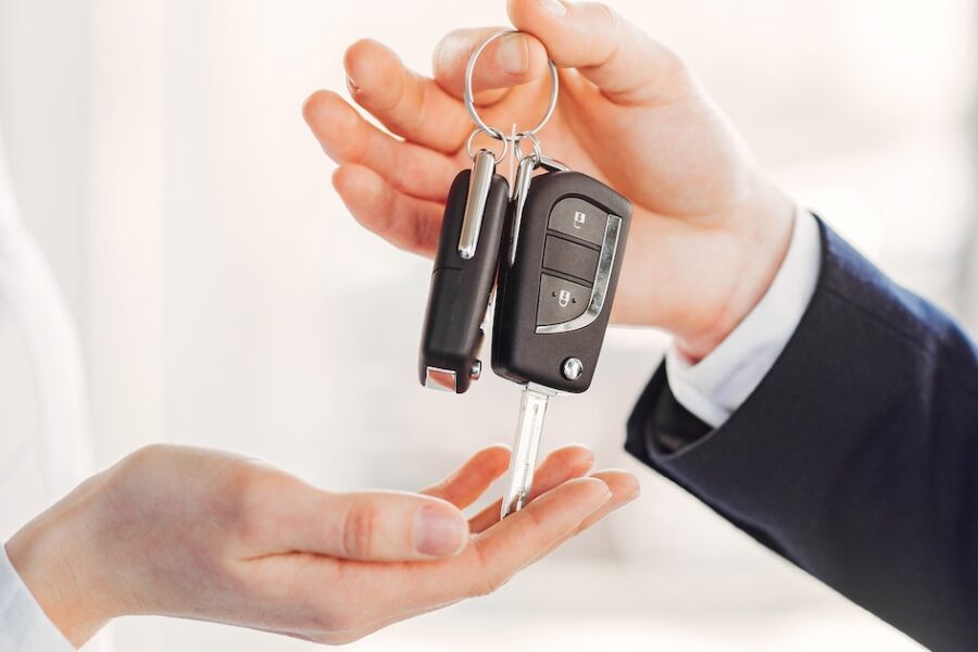 Créditos de hasta $100 millones para comprar un auto: cuánto hay que ganar para acceder y en qué concesionarias pueden gestionarse