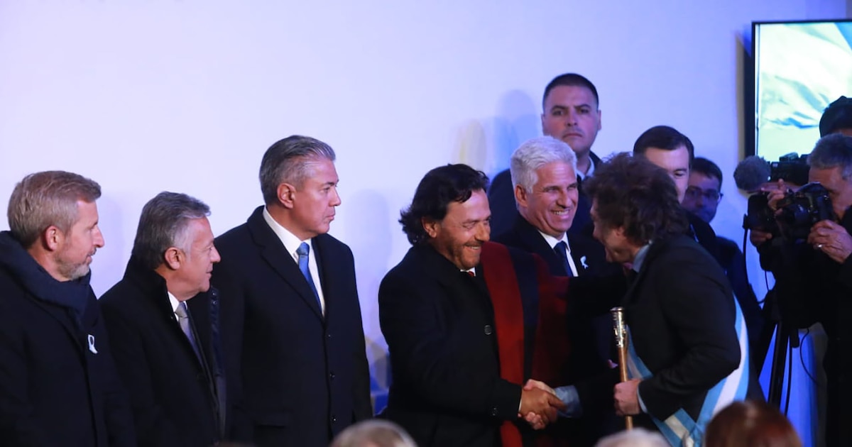 Milei regresa a Tucumán un año después del Pacto de Mayo, con apoyo limitado de gobernadores para la vigilia del 9 de julio