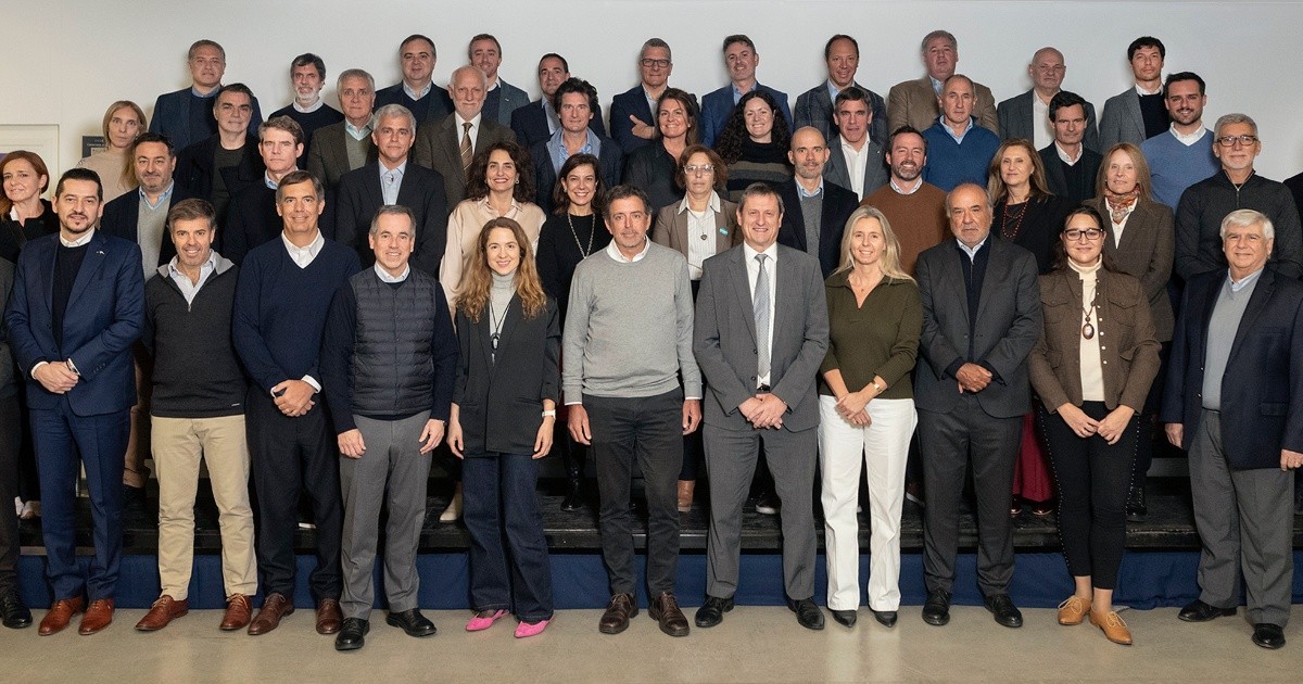 Una convocatoria en clave electoral, con un ojo puesto en los gobernadores y los impuestos provinciales