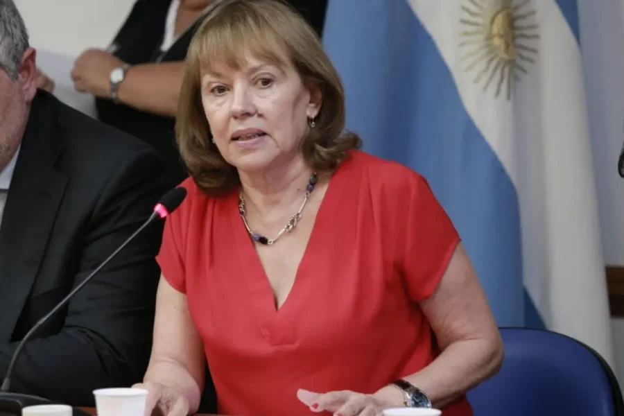 Gobernador, las escuelas rurales también son el campo