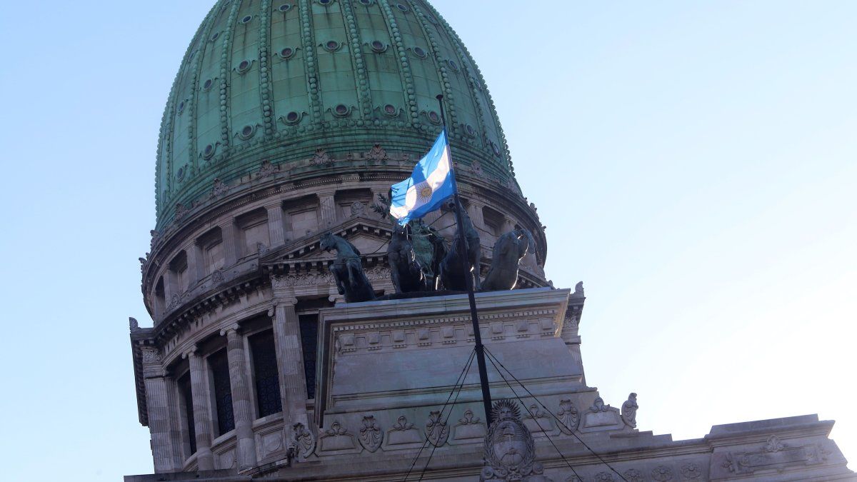 Con foco en la prevención, Diputados proponen modificar la Ley Nacional de Prevención del Suicidio