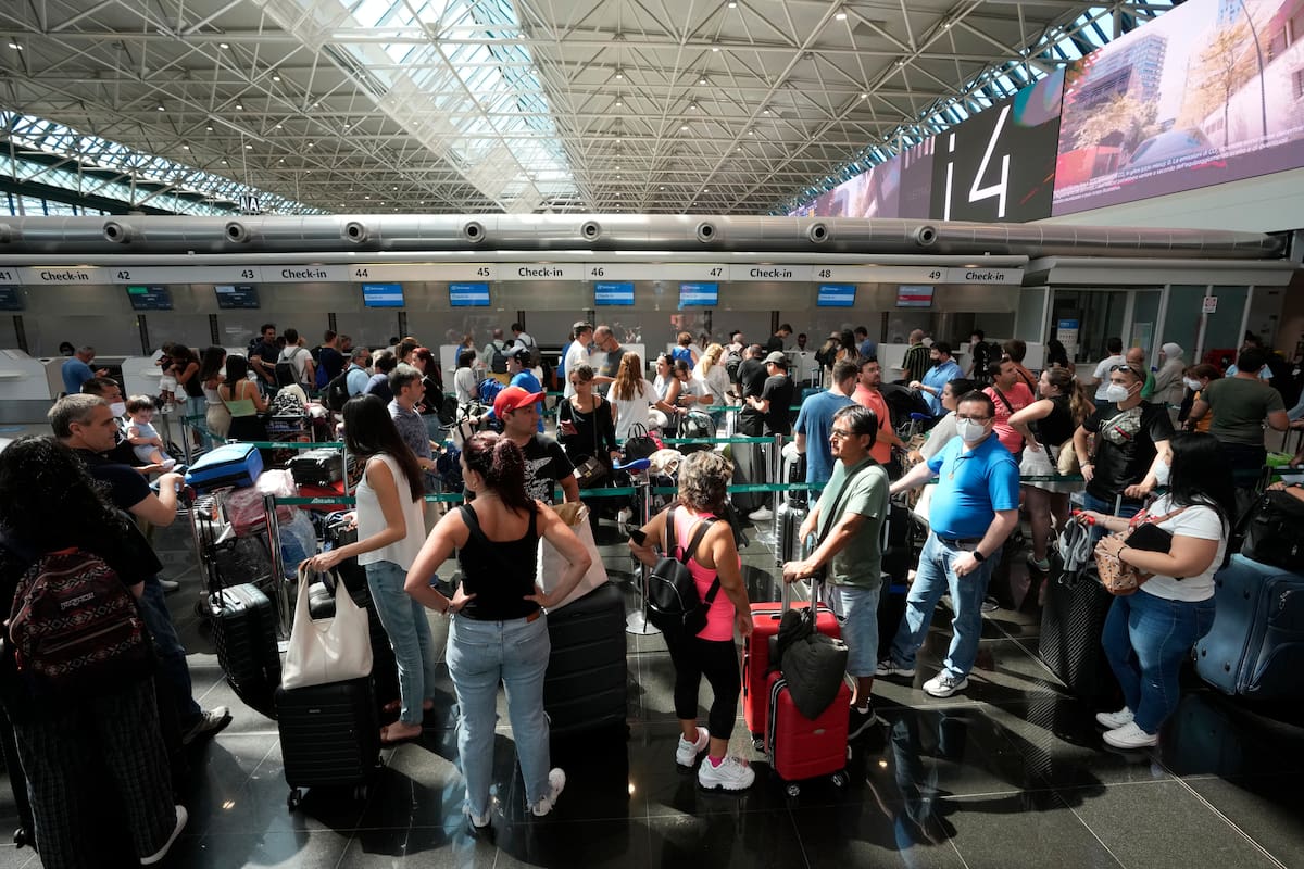 Reunión clave para determinar si habrá vuelos con normalidad en las vacaciones de invierno